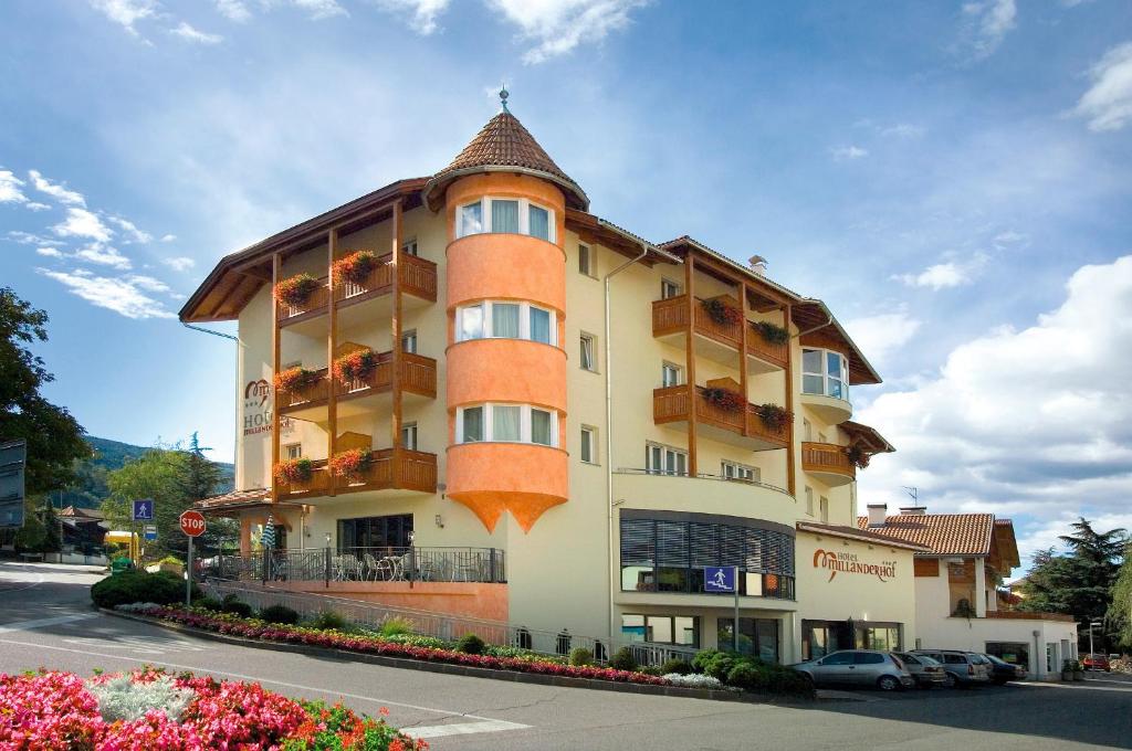 Hotel Millanderhof - Tap to explore photos