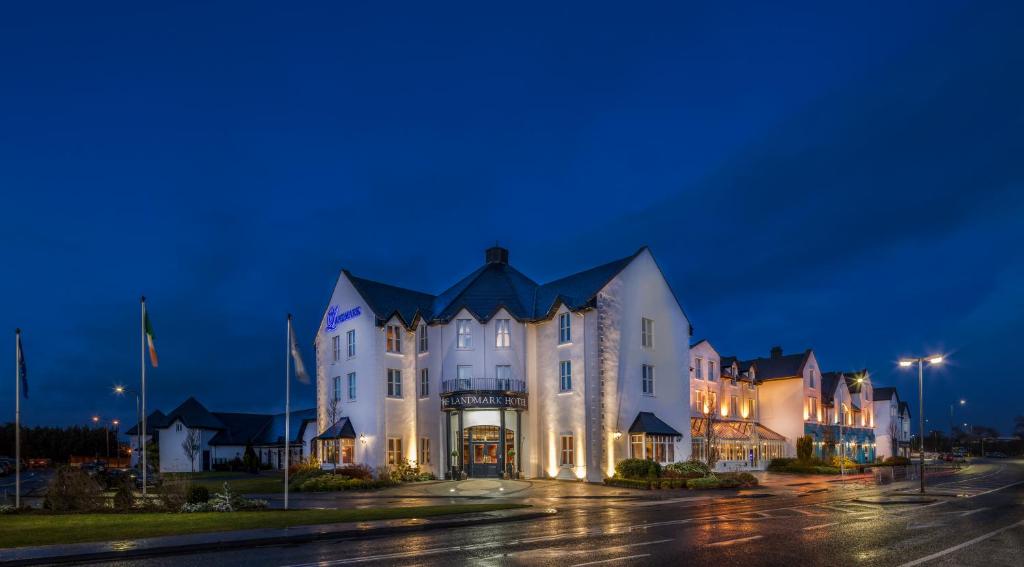 The Landmark Hotel photo 1