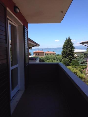 Bardolino Lake Apartments photo 3
