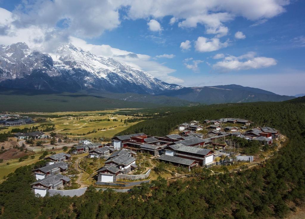 Jinmao Purelax Mountain Hotel Lijiang photo 1