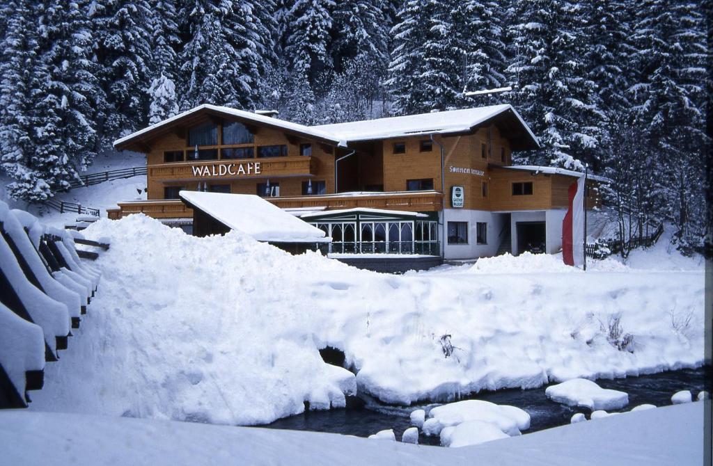 Hotel-Gasthof Waldcafé photo 4