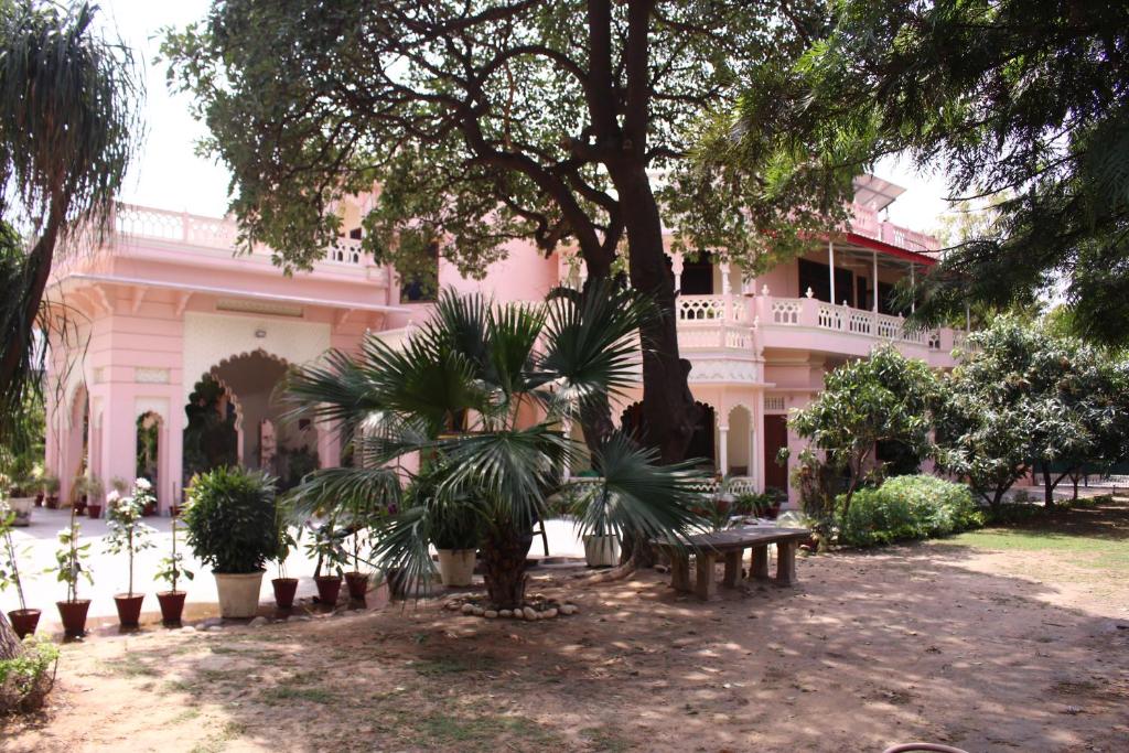 Savrupson Heritage Home photo 2