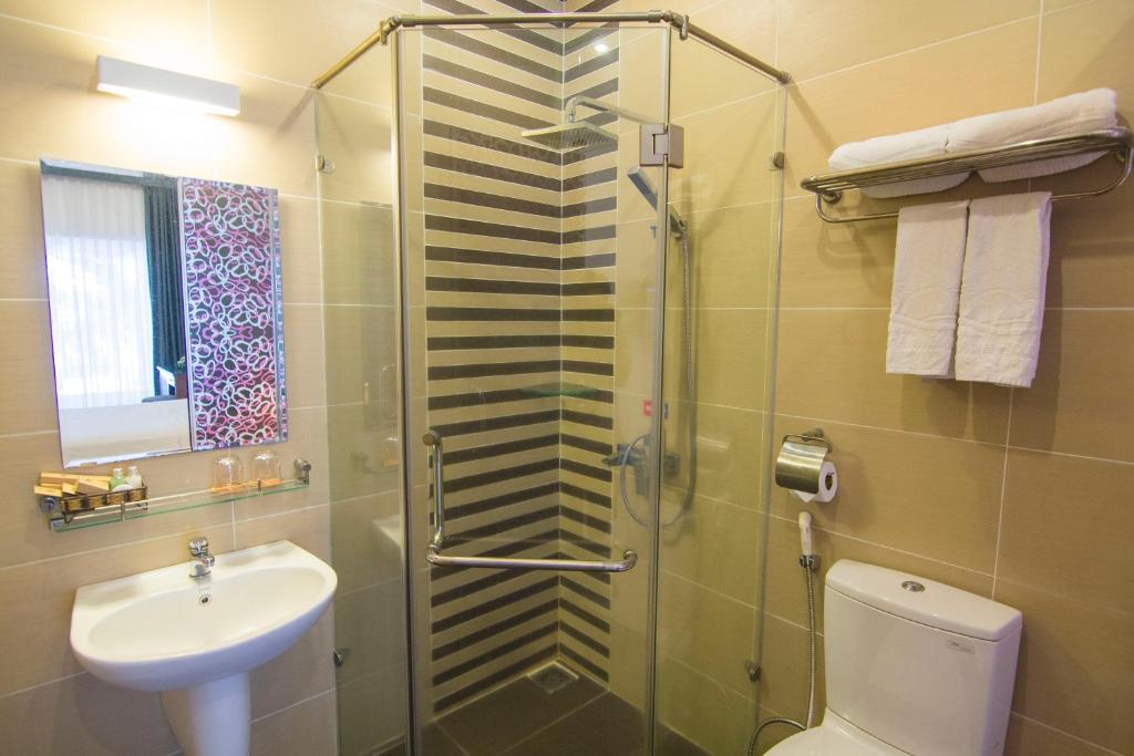 Двухместный (Двухместный номер с 1 кроватью и балконом), Duy Anh Hotel