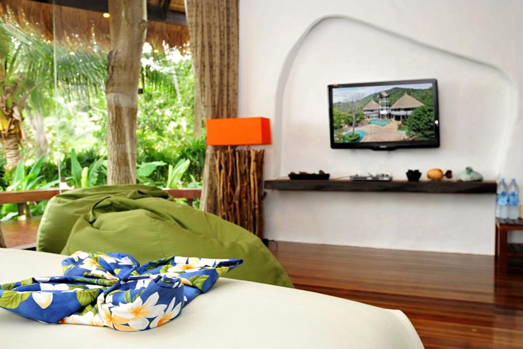 Вилла (Вилла на пляже Макам), Курортный отель Koh Tao Cabana
