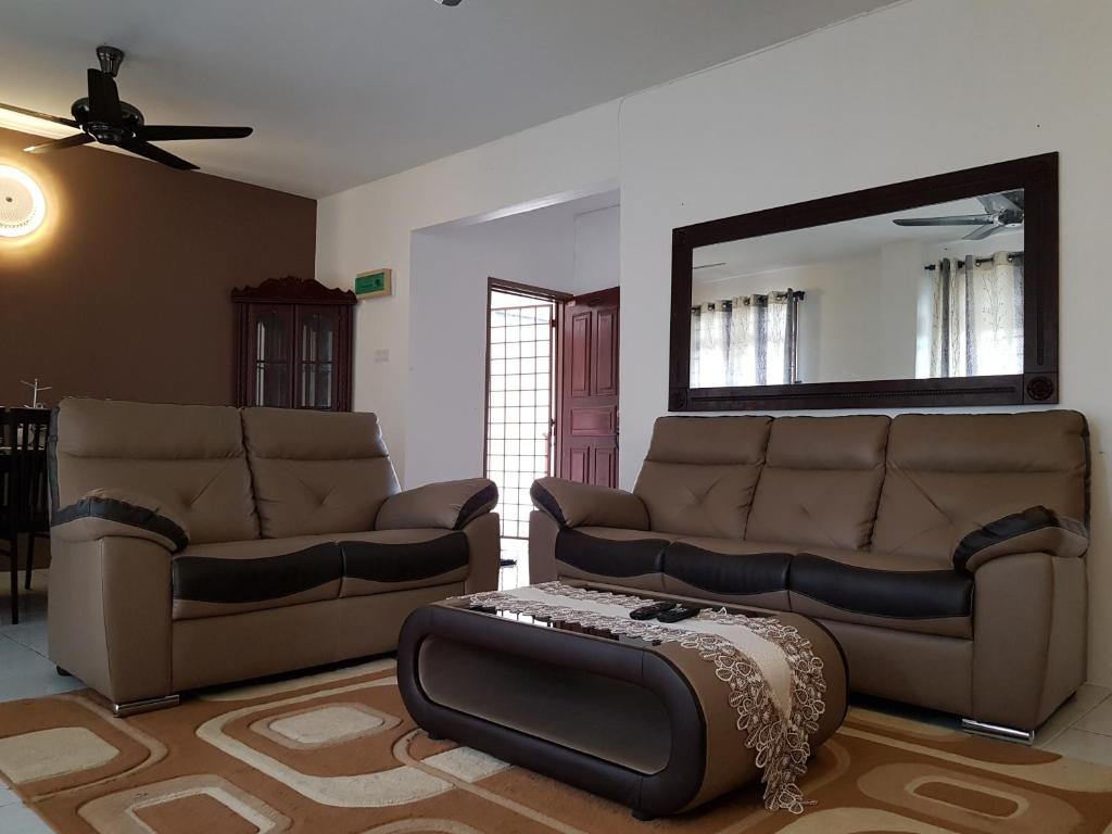 Anjung Homestay photo 1