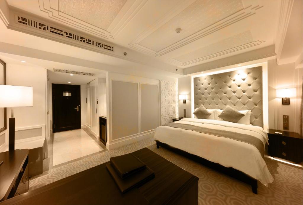 Двухместный (Single Use-Superior King or Twin Room), Paramount Gallery Hotel