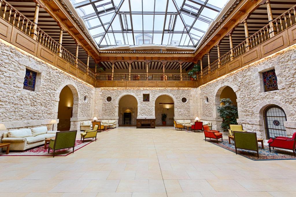 AZZ Peñafiel Las Claras Hotel & Spa photo 2