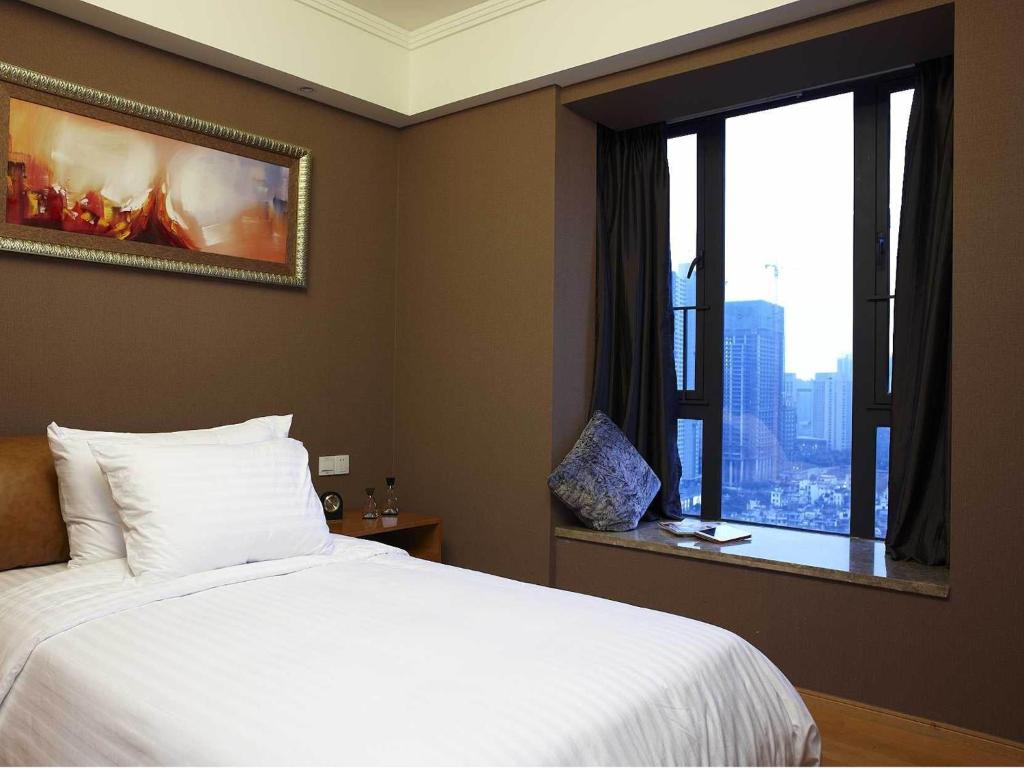 Апартаменты (Бутик-апартаменты с 2 спальнями — 2 завтрака), Dan Executive Apartment