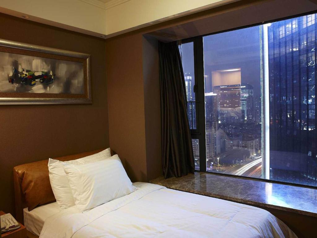 Апартаменты (Бутик-апартаменты с 1 спальней — 1 завтрак), Dan Executive Apartment