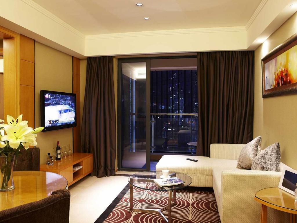 Апартаменты (Бутик-апартаменты с 1 спальней — 1 завтрак), Dan Executive Apartment