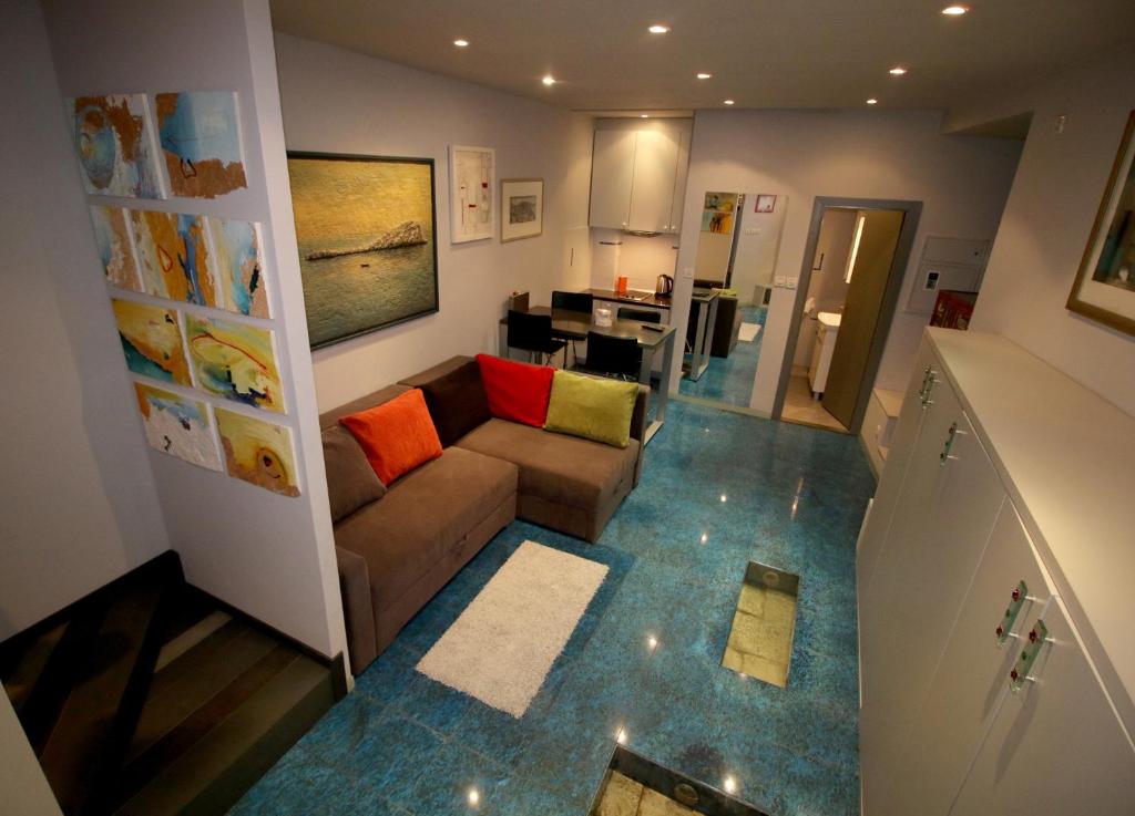 Studio apartment ART photo 1
