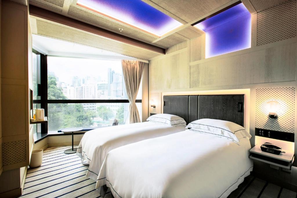 The Emperor Hotel photo 2