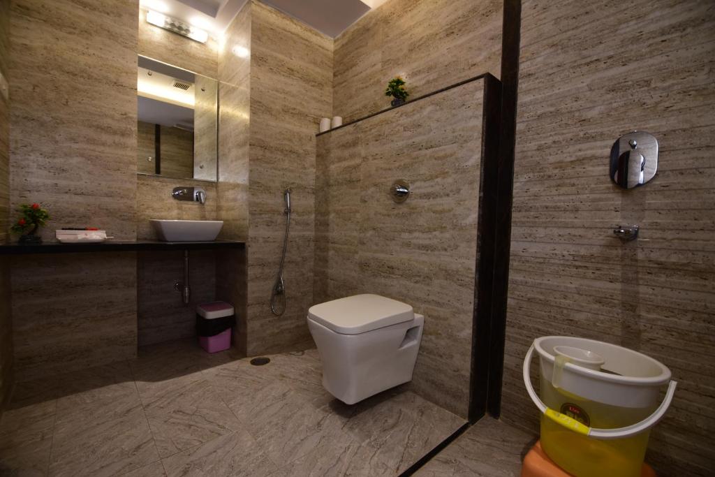 Трехместный (Трехместный номер), Hotel Varanasi Inn