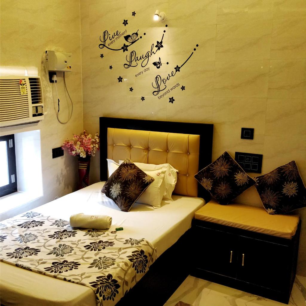 Одноместный (Улучшенный одноместный номер), City Hotel