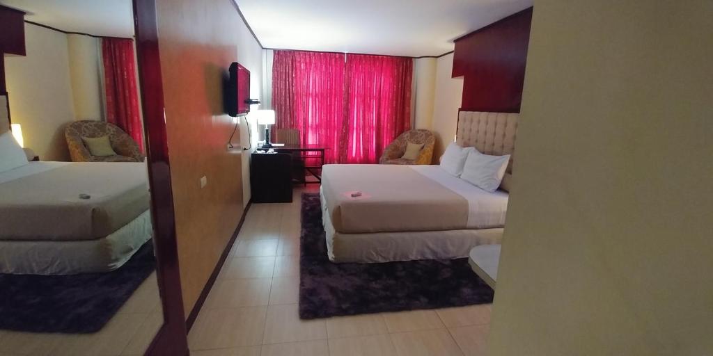 Cebu Dulcinea Hotel and Suites-MACTAN AIRPORT HOTEL photo 4