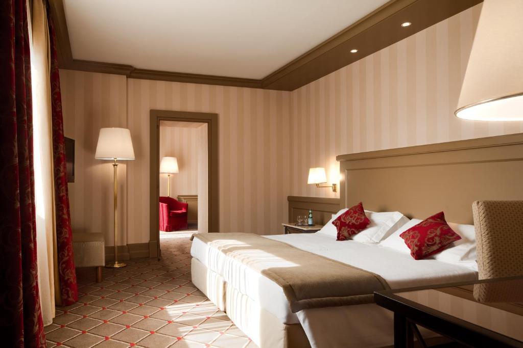 Сьюит (Люкс с одноместным размещением), Hotel De La Paix