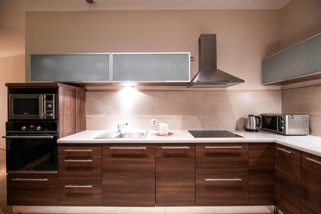 Апартаменты (Апартаменты с балконом - Krowoderska, 6), Cracow Rent Apartments