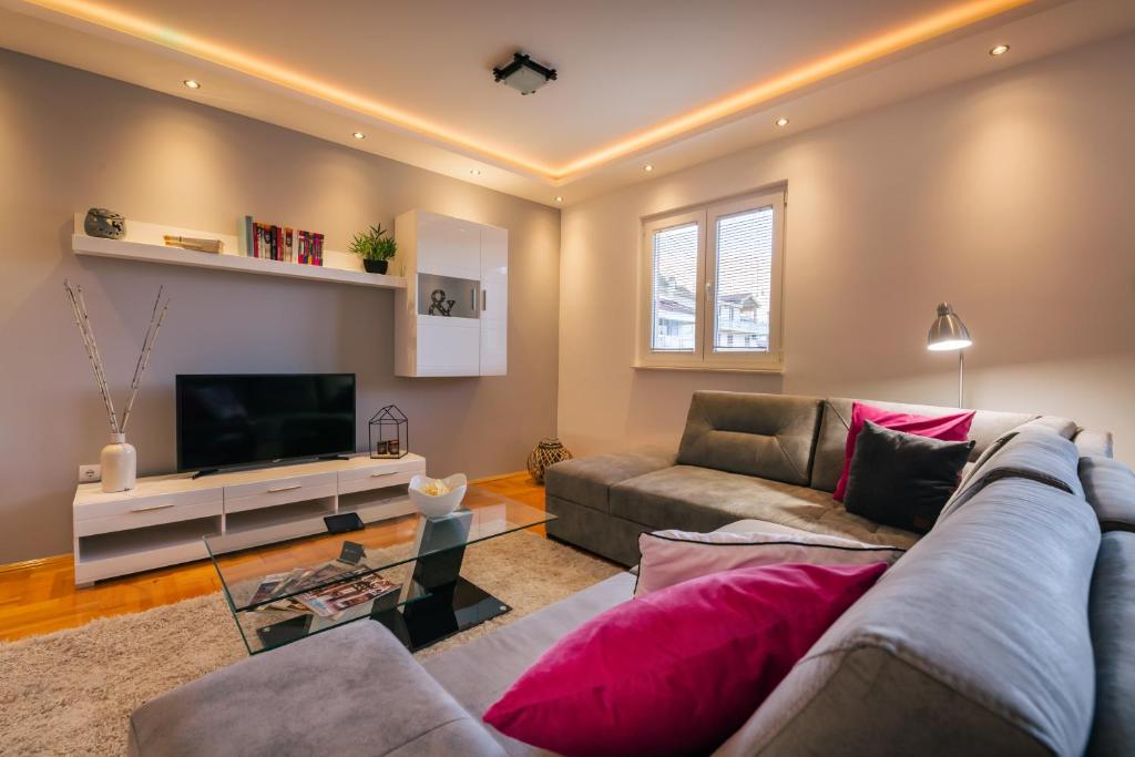 Апартаменты (Улучшенные апартаменты), Apartments Danigo