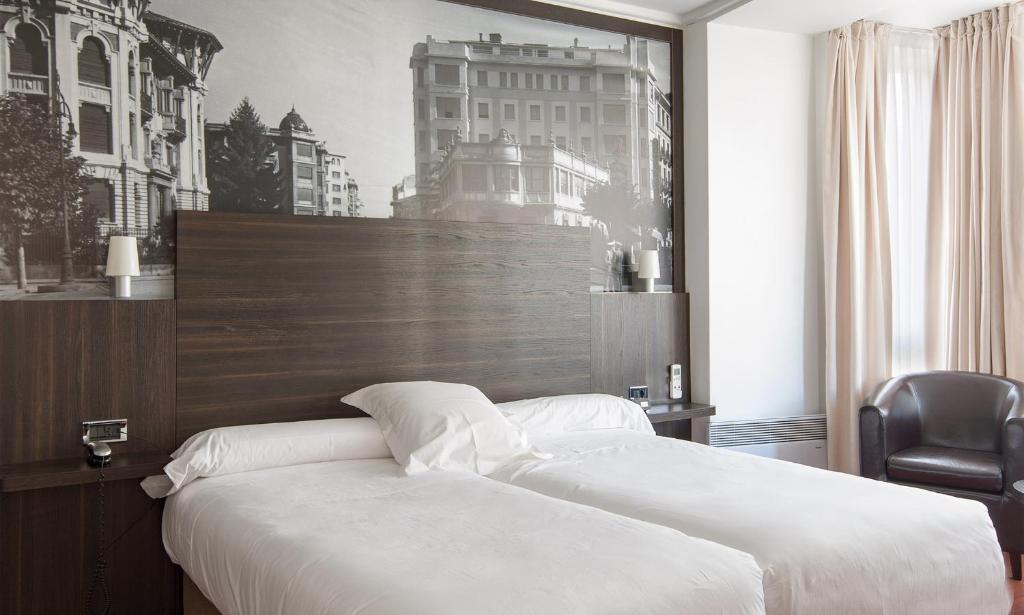 Hotel Yoldi photo 2