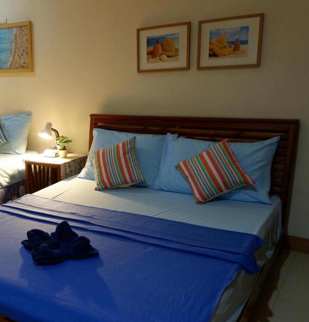 Трехместный (Трехместный номер с собственной ванной комнатой), Cebu City Center Inn - IT Park