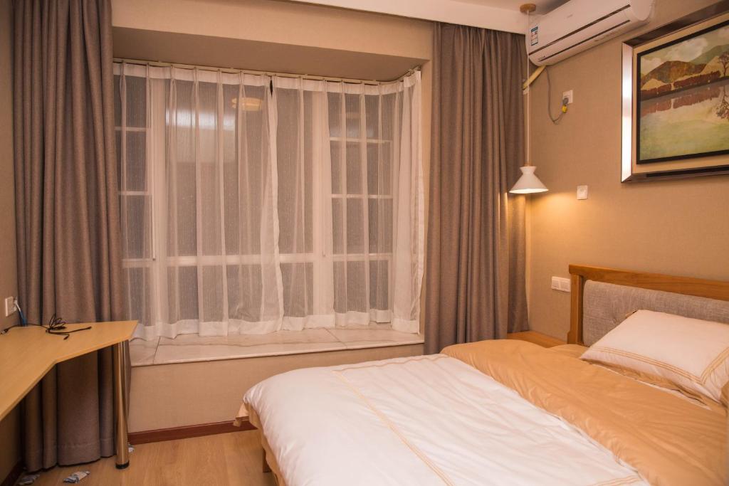 Shenzhen New Swan Castle Hotel photo 1