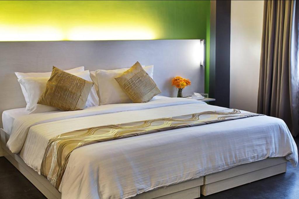 Pillows Hotel Cebu photo 3