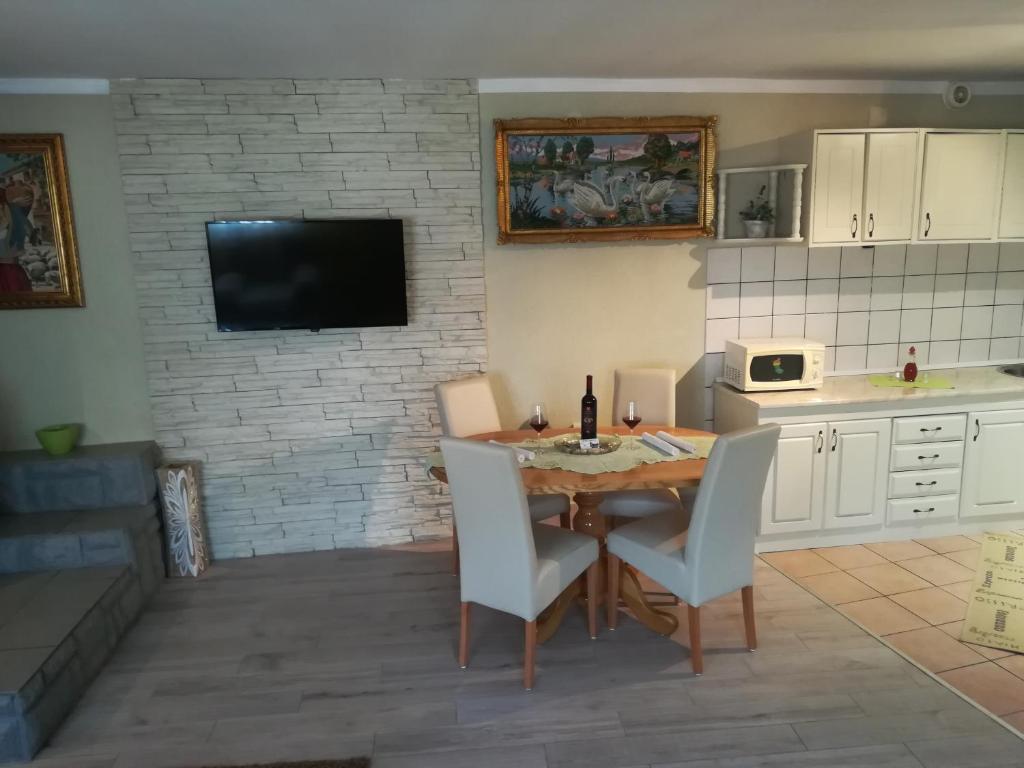 Apartment Ines photo 2