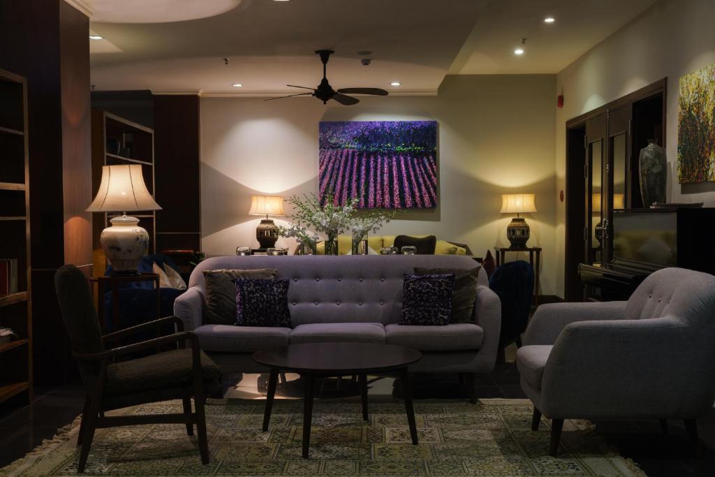 Dan Oasis Beach Hotel and Apartment