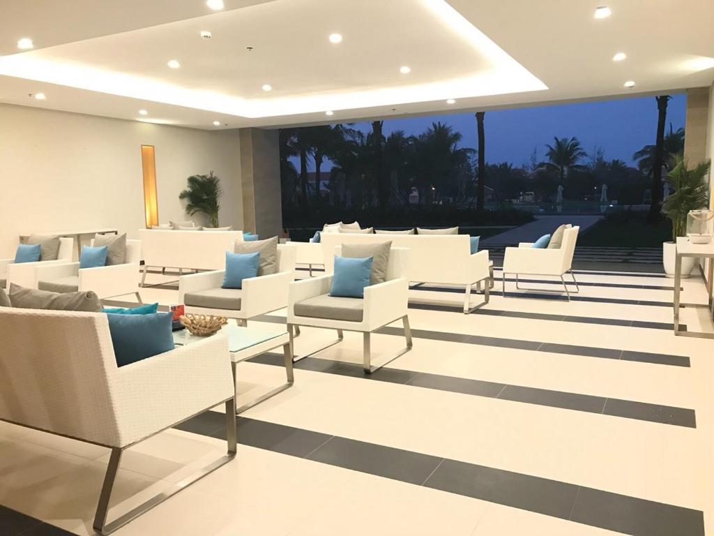 The Ocean Apartment IDCWH B602