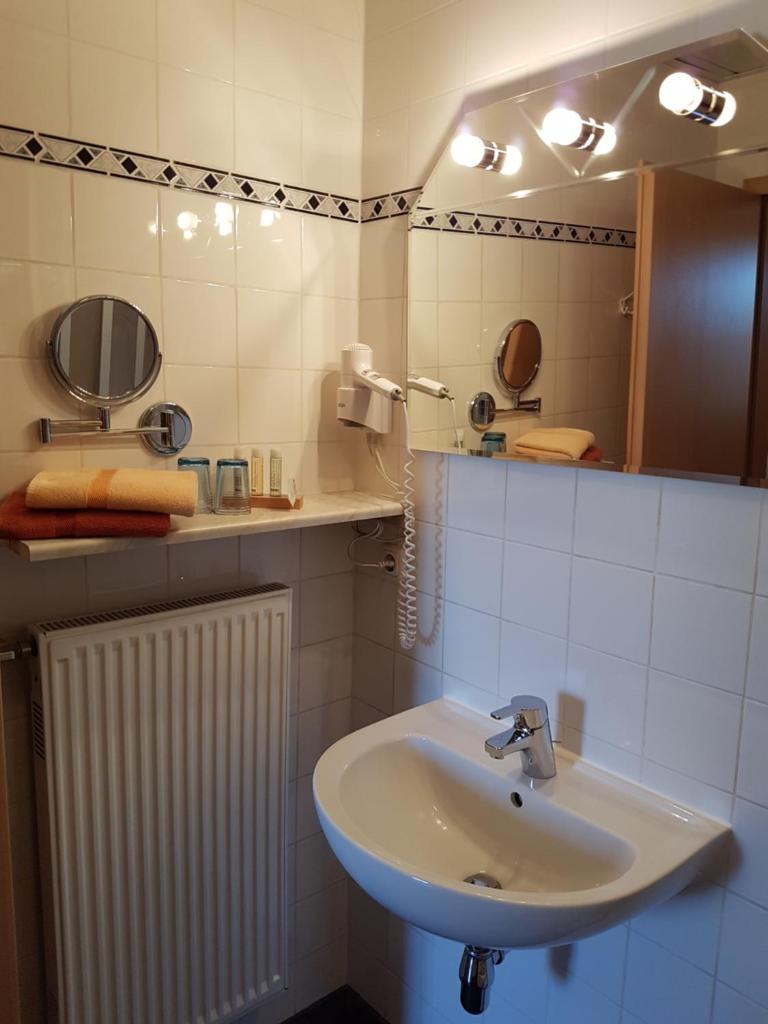 Altstadt Hotel Peiß photo 4