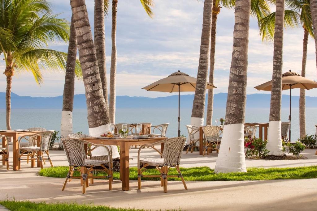 Vista Vallarta All Suites On The Beach photo 1