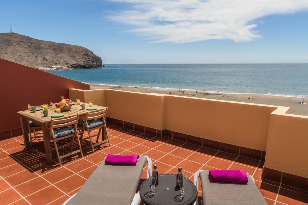 Ocean View Penthouse photo 1
