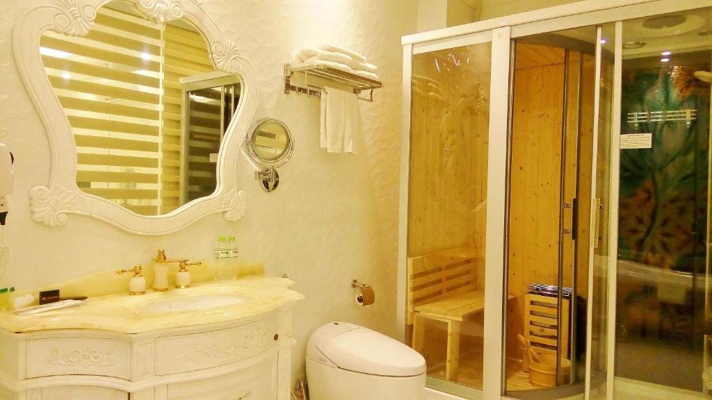 Tuong Vi hotel Saigon