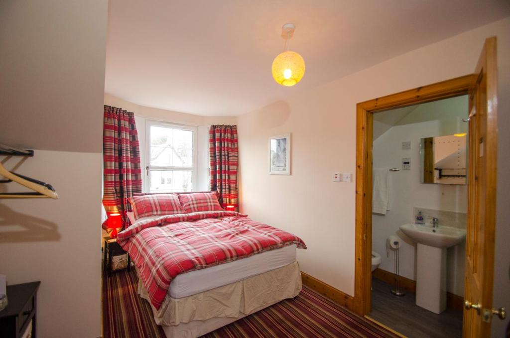 Knight's Rest Guest House photo 3