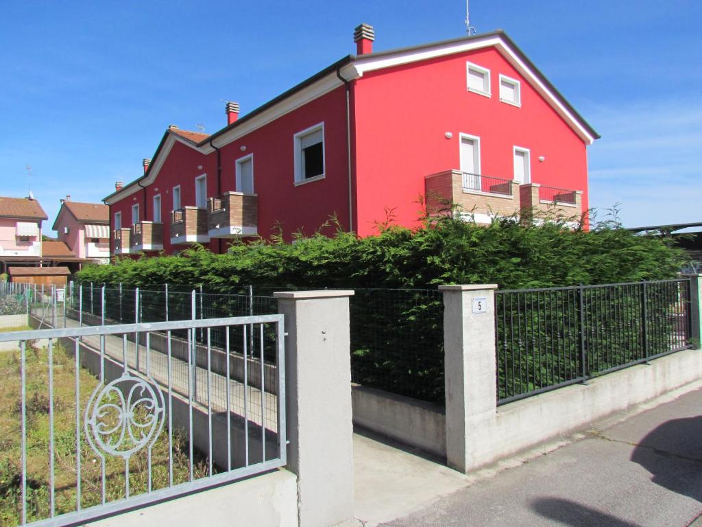 Siviero Apartments photo 1