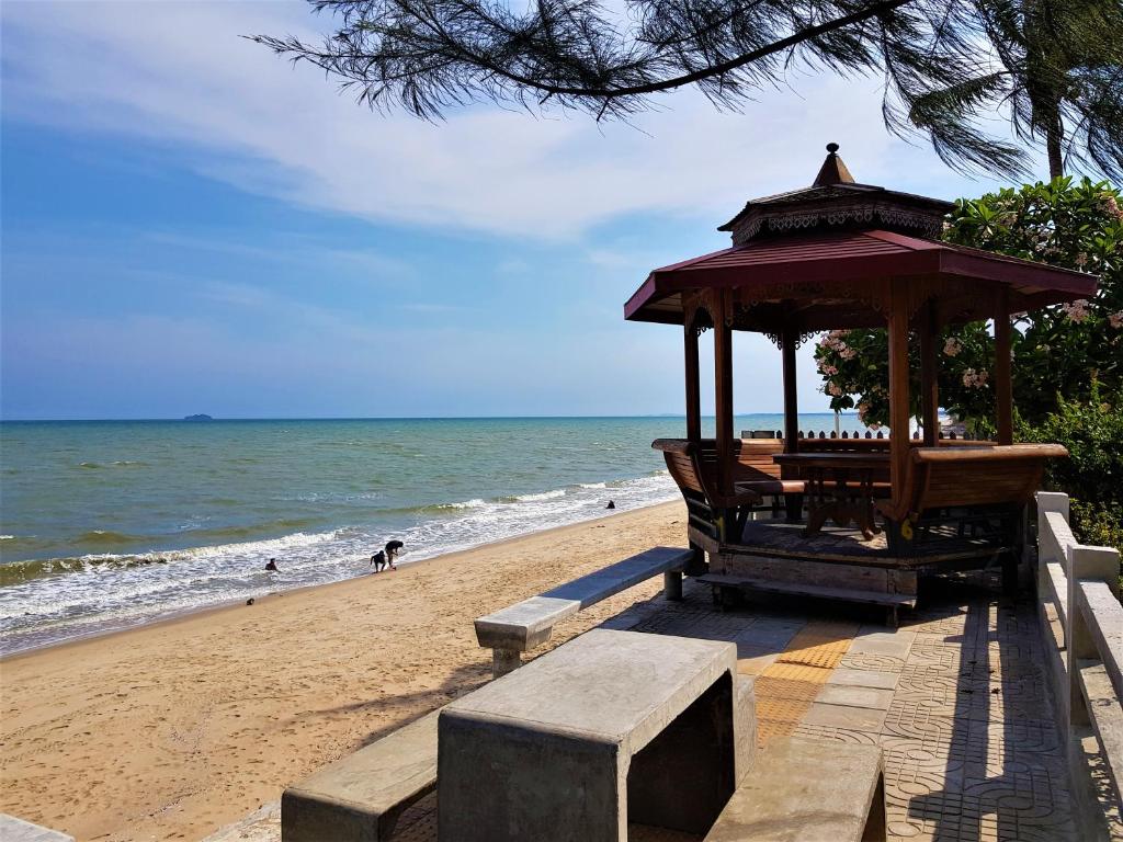 Sea Smile Resort photo 2