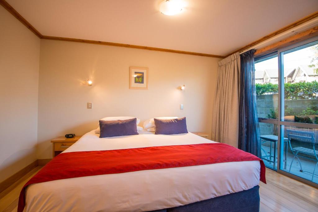 Coronation Lodge photo 4