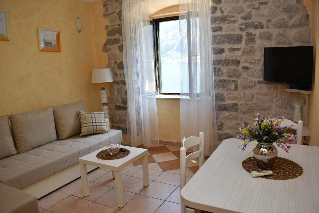 Lanterna Apartments photo 1