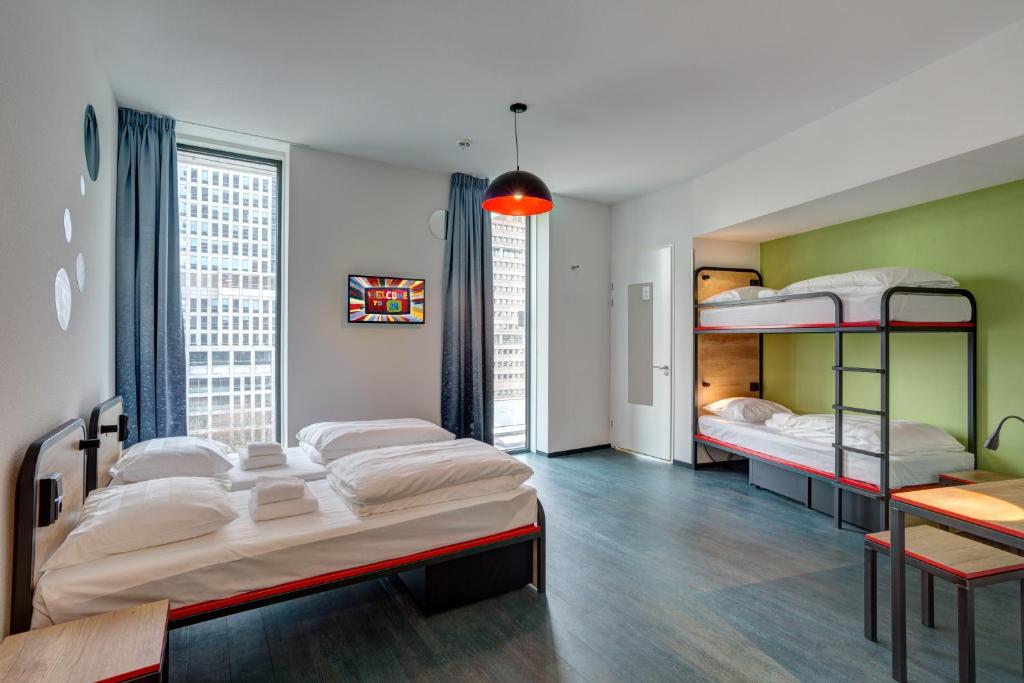 MEININGER Hotel Amsterdam Amstel photo 1