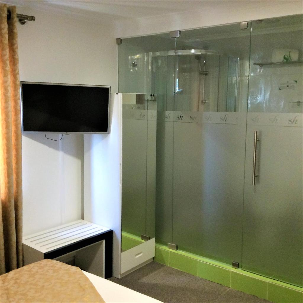 SH Boutique Hotel photo 3