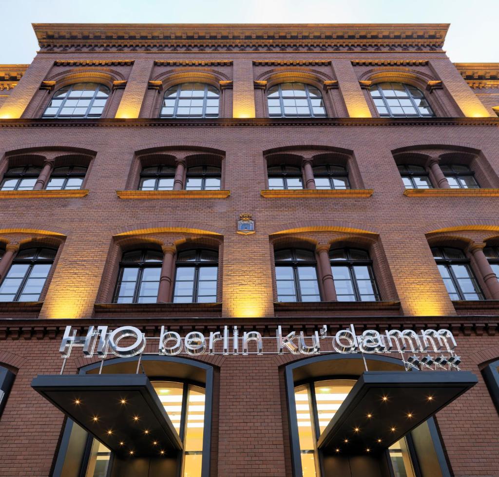 Сьюит (Полулюкс), H10 Berlin Ku'damm