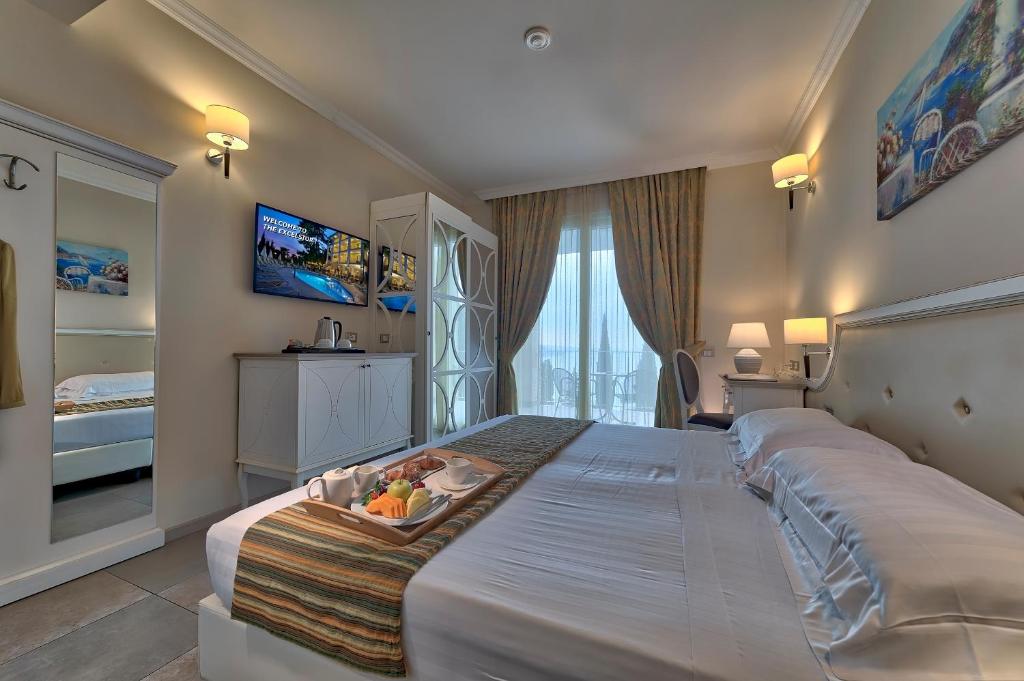 Hotel Excelsior Le Terrazze photo 1