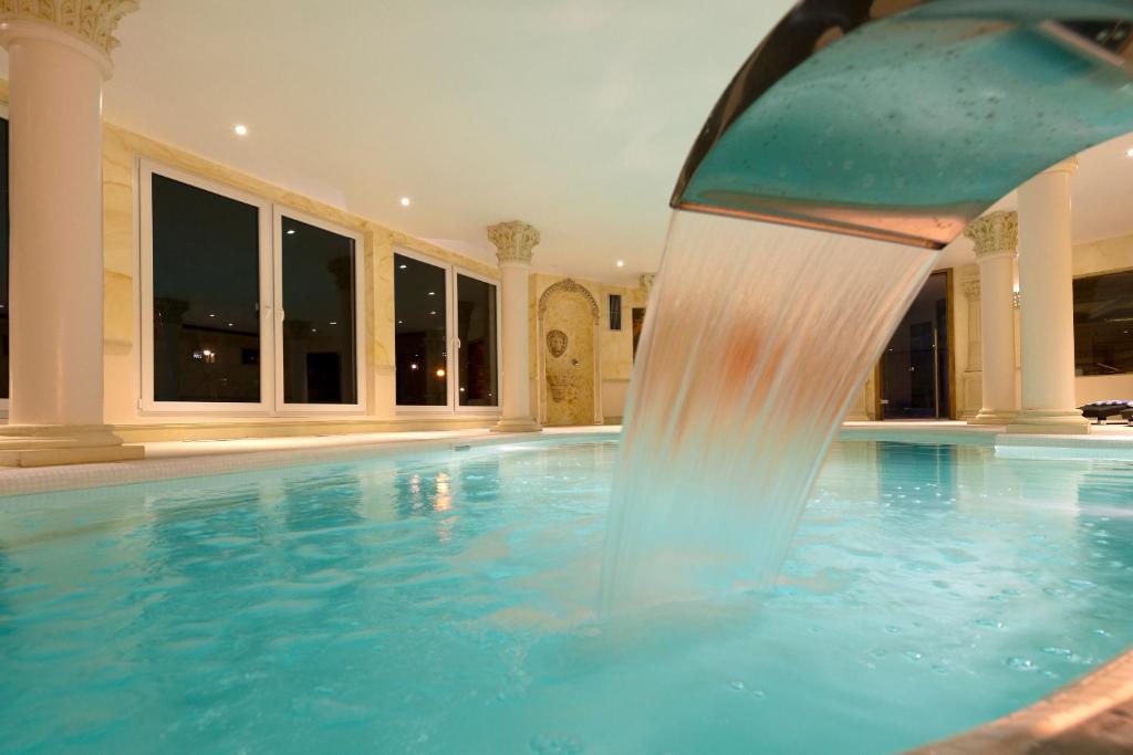 Hotel du Parc Spa & Wellness - Tap to explore photos