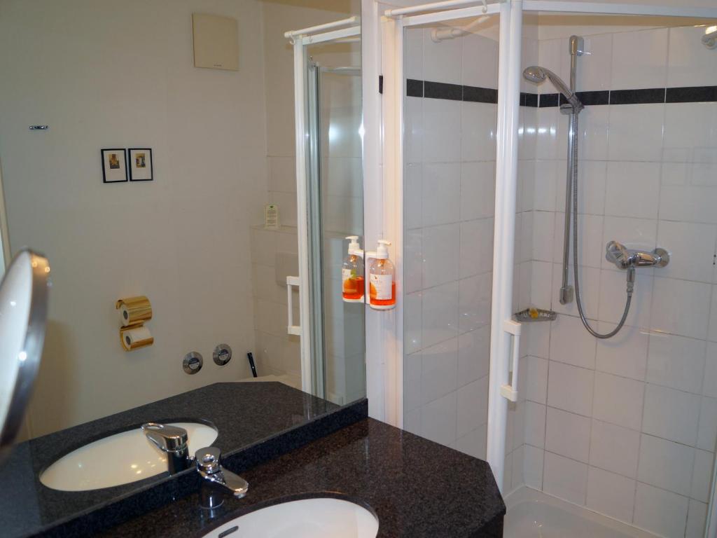 Двухместный (Двухместный номер с 1 кроватью), Entrée Groß Borstel Garni Hotel
