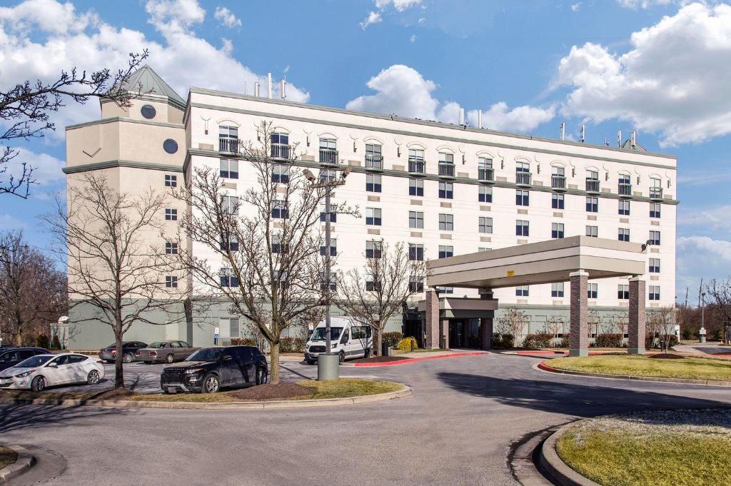 Comfort Inn Largo-Washington DC East image