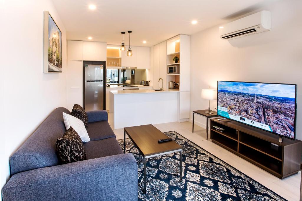 Spencer Street Apartments