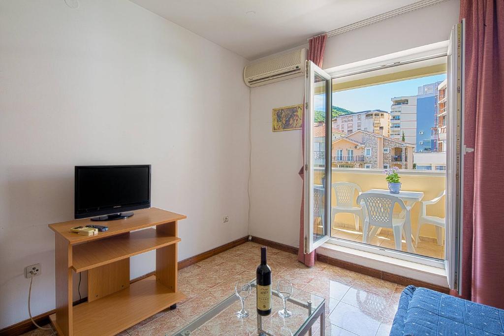 Апартаменты (Апартаменты с видом на горы), Apartment Vila Maslovar