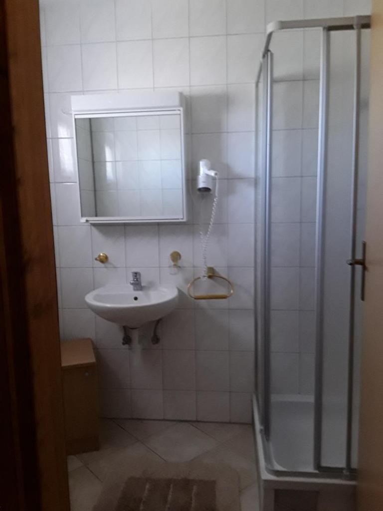 Zaton Apartmani M. Ilesh photo 3