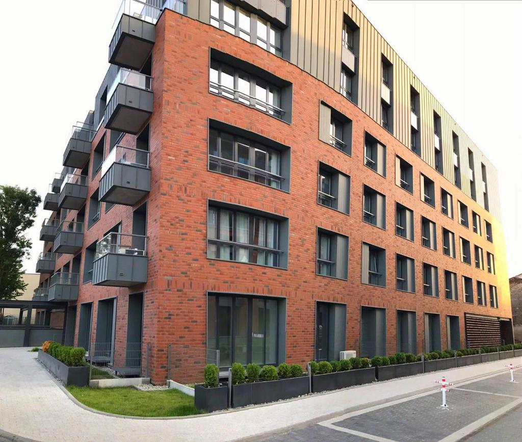 Jacuzzi Apartments