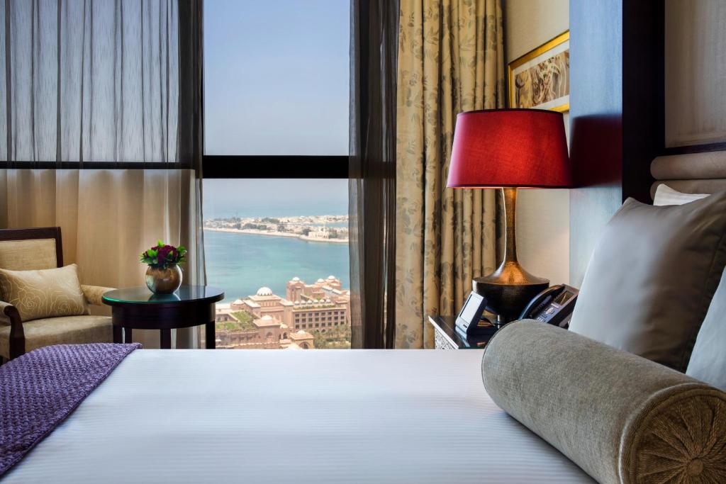 Сьюит (Суперлюкс с видом на море), Отель Bab Al Qasr Hotel
